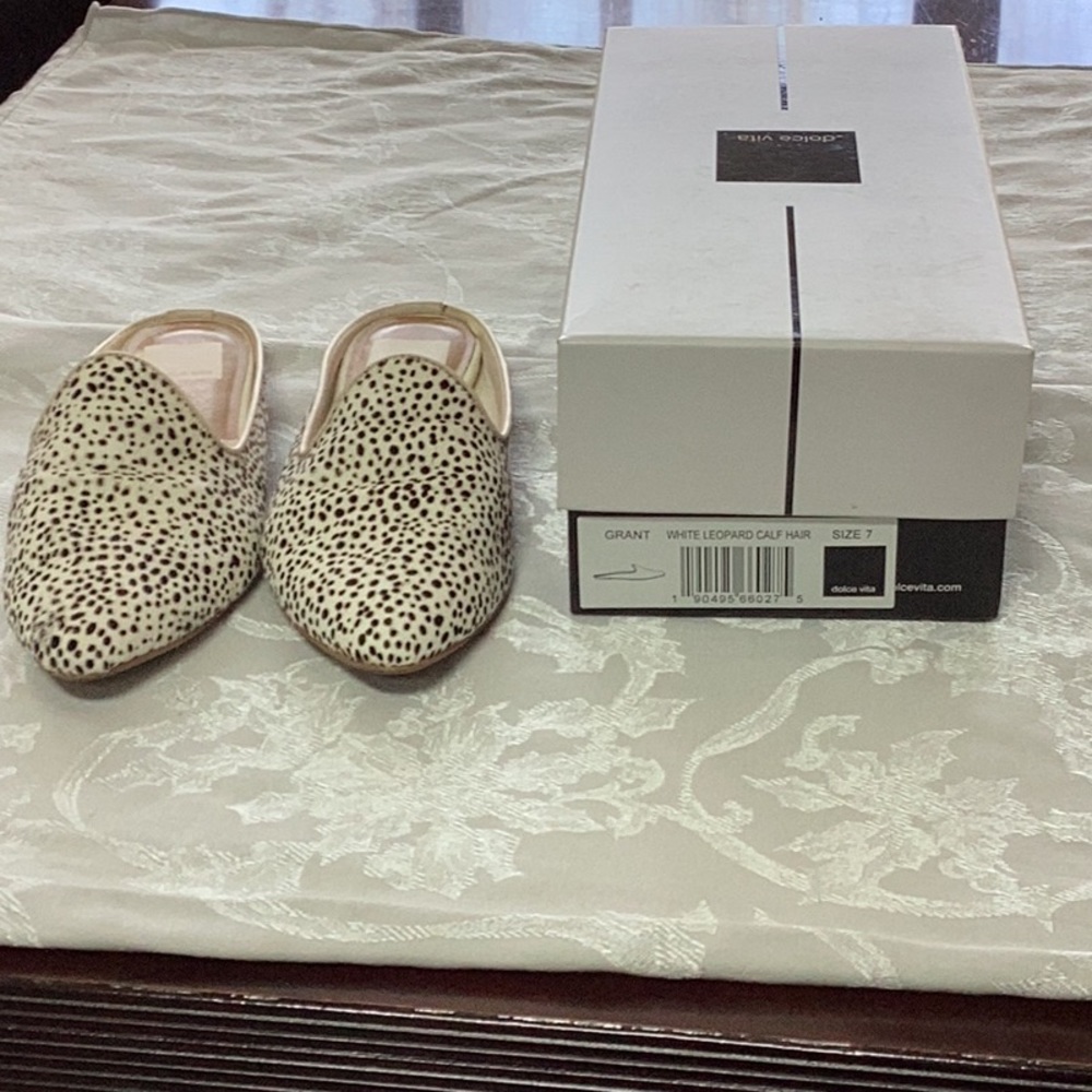 Women’s shoes